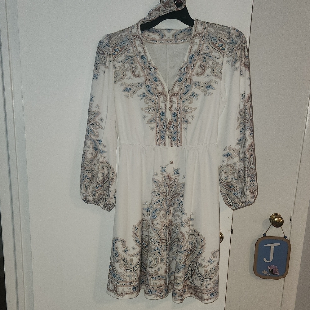 Elegant Paisley Print Dress